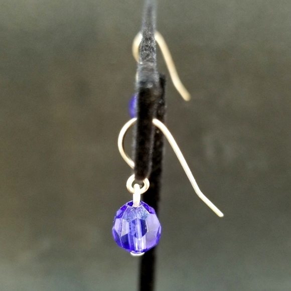 Deep blue crystal earrings 💙 - Picture 4 of 6